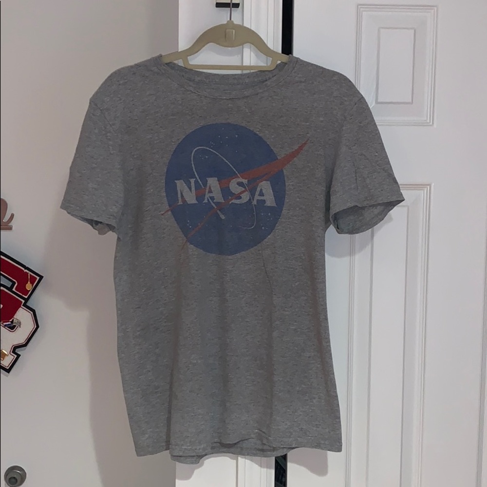 NASA T-shirt Size Medium